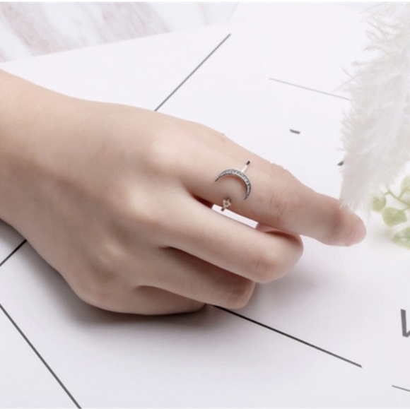 💎NEW💎 925 STERLING SILVER MOON & STARS RING - Picture 6 of 9